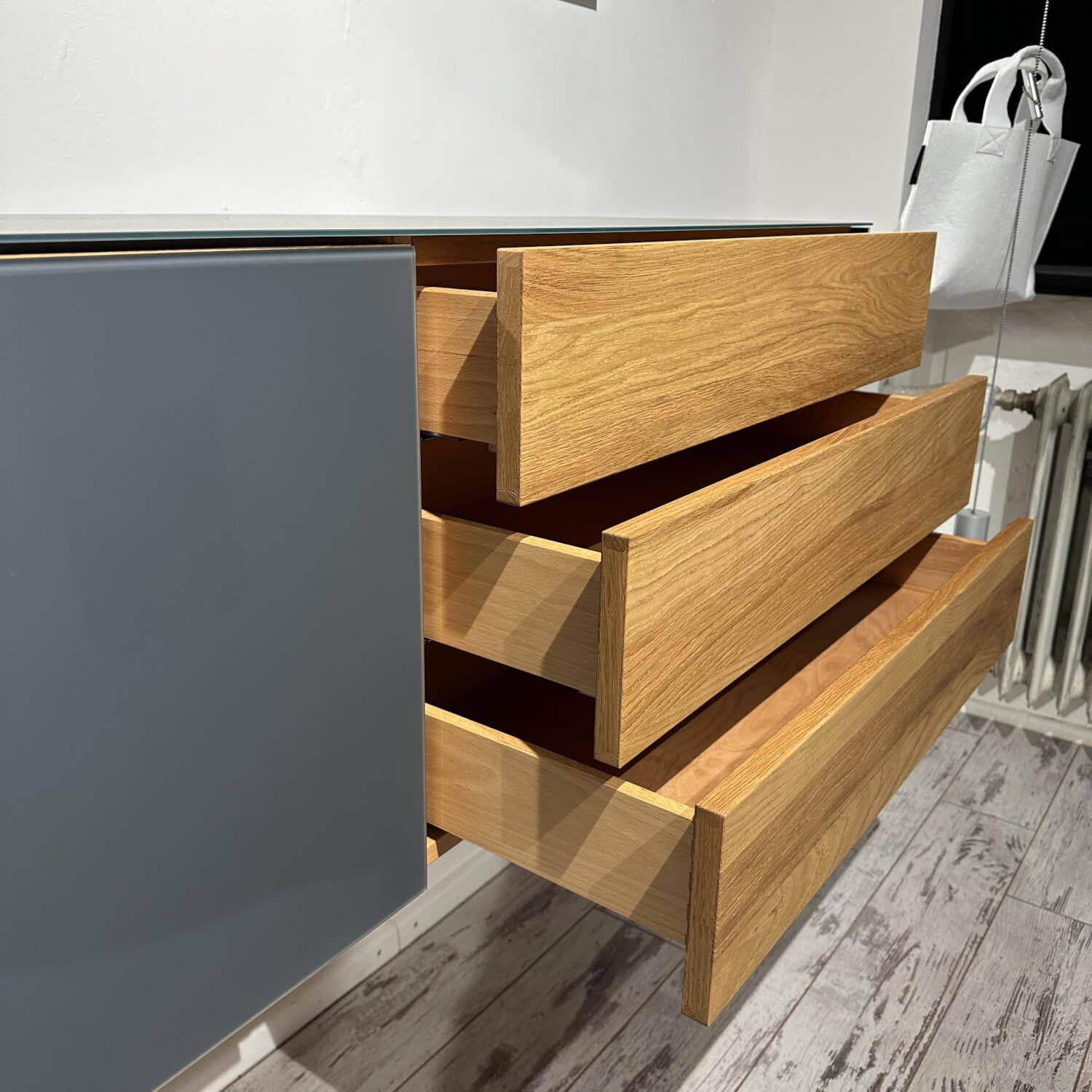 Team 7 - Diele Cubus Schrank Eiche Natur Geölt Farbglas Anthrazit Matt Mit Spiegel Und Wandpaneel Mit Kleiderstange - 5