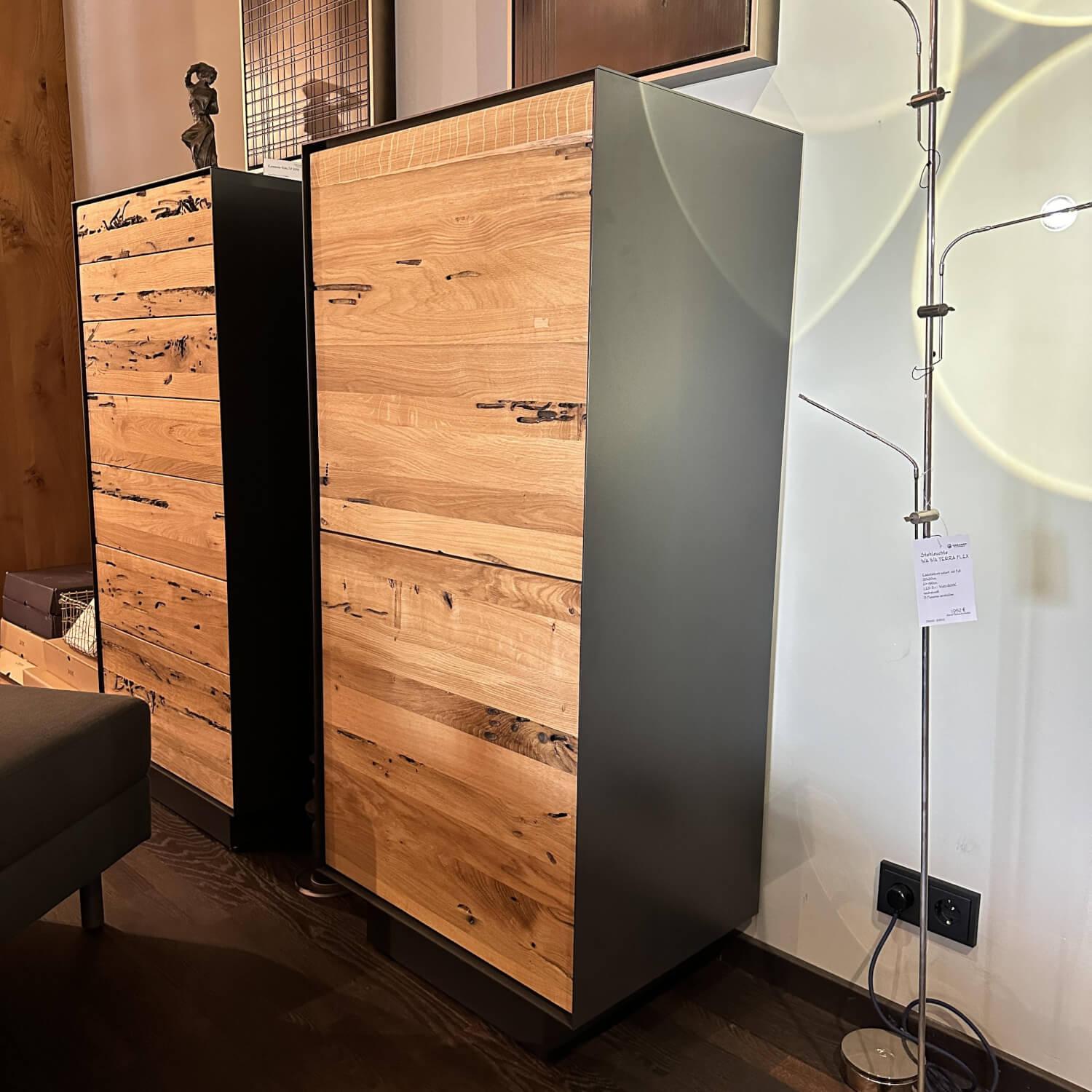 Riva1920 - Kommode Rialto Front Briccola Pfahlholz Aus Venedig Korpus Eisen Lackiert Mit 2 Türen - 2