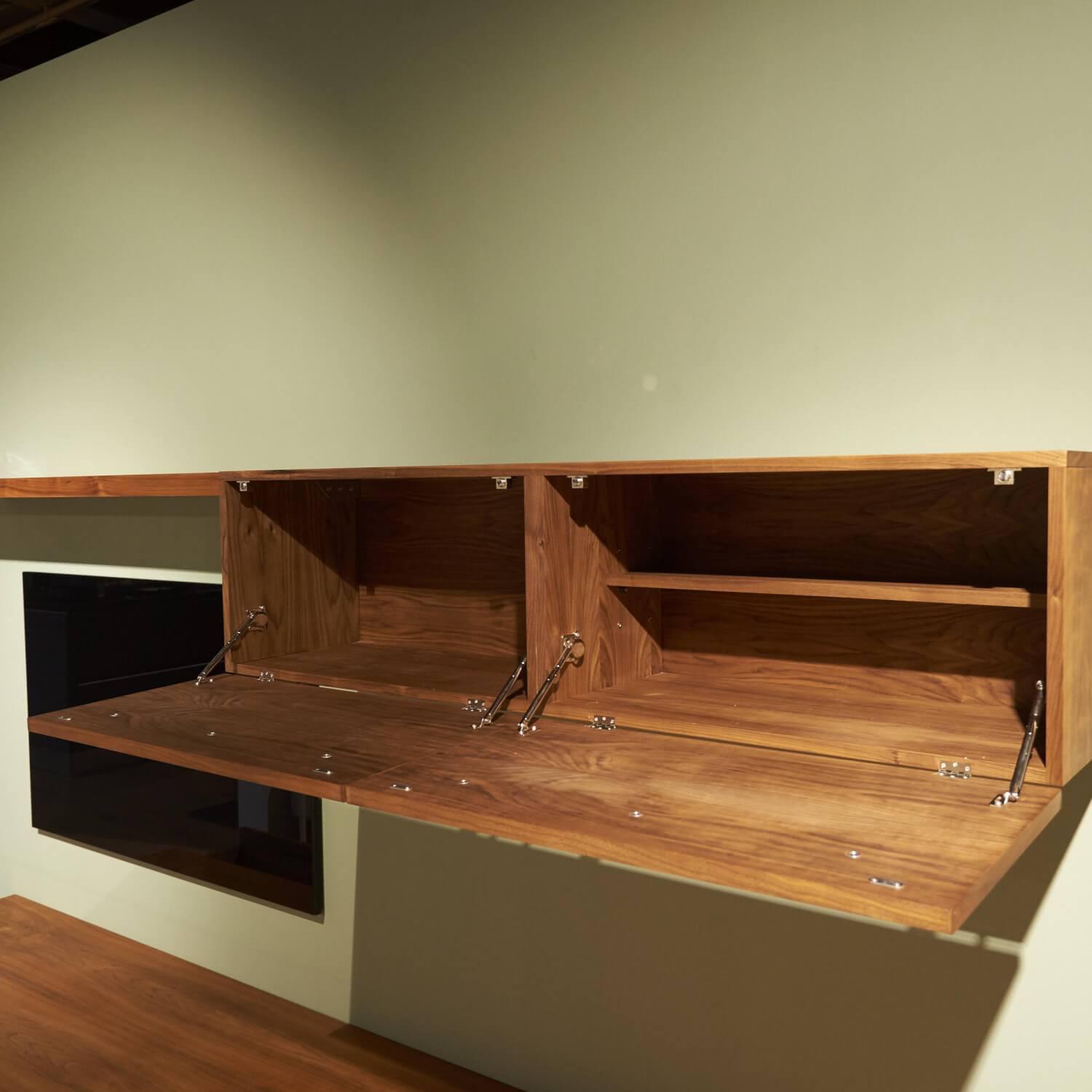 Riva1920 - Wohnwand Sipario Nussbaum Geölt - 3