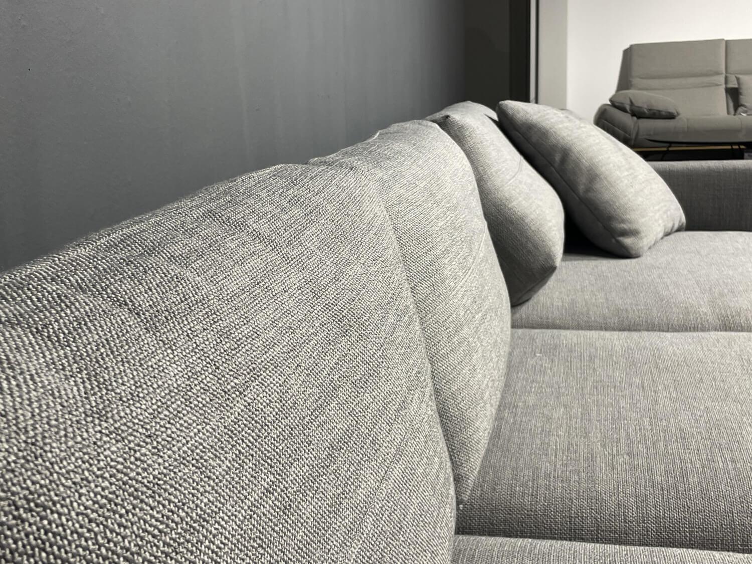 Hülsta - Ecksofa HS 414 Stoff 064 30 Platingrau Grau Füße Aluminium Chrom Mit Kissen - 5