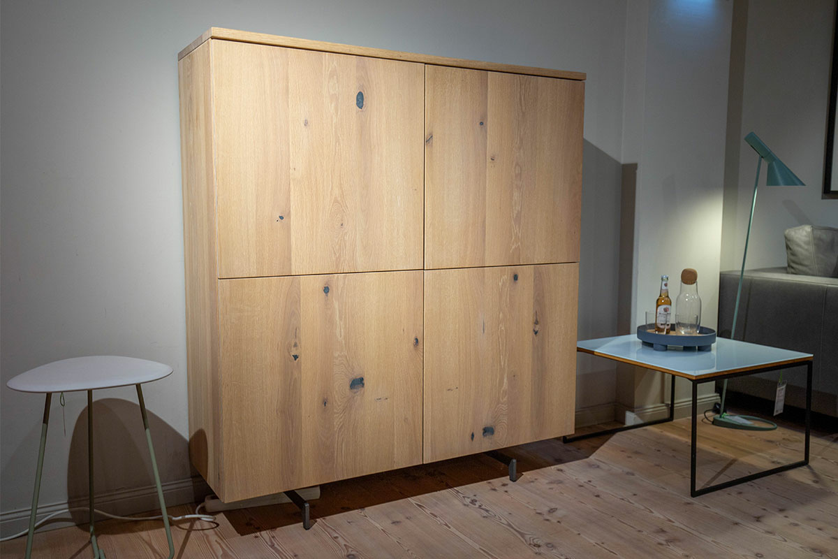 Team 7 - Highboard Cubus Eiche Weßgeölt Gestell Bronze Matt Innenfach aus Glas - 3