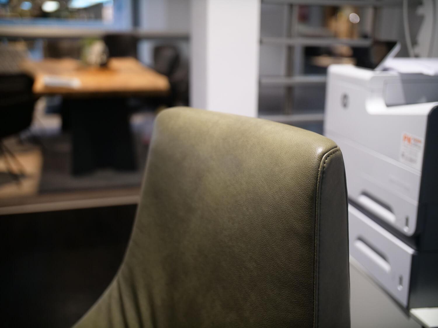 WK Wohnen - Relaxsessel WK 683 Hailey Medium Bezug Leder Polo 1102 Grün Sternfuß Edelstahl - 4