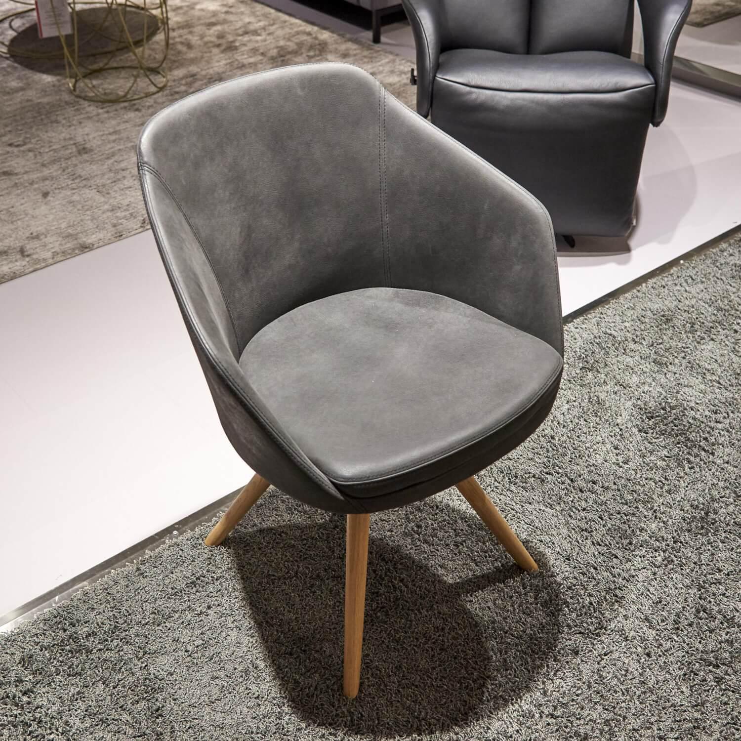 Riva1920 - 4er Set Armlehnstühle Chair Wood Leder Camoscio Nr. 10 Nero Gestell Eiche Natur - 4