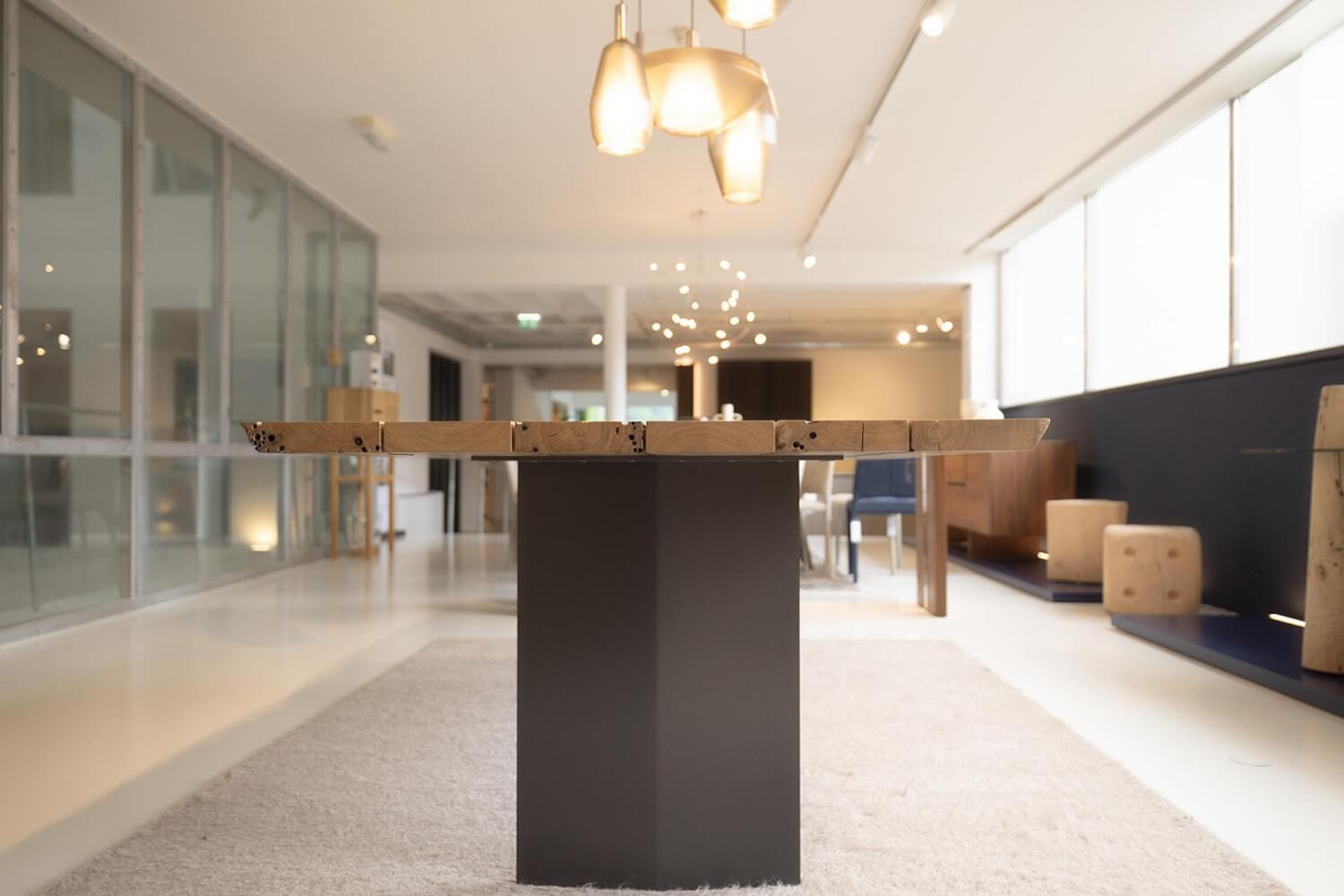 Riva1920 - Esstisch Briccole Platte Massivholz Mit Naturkante Gestell Sky Irondust Lackiert - 3