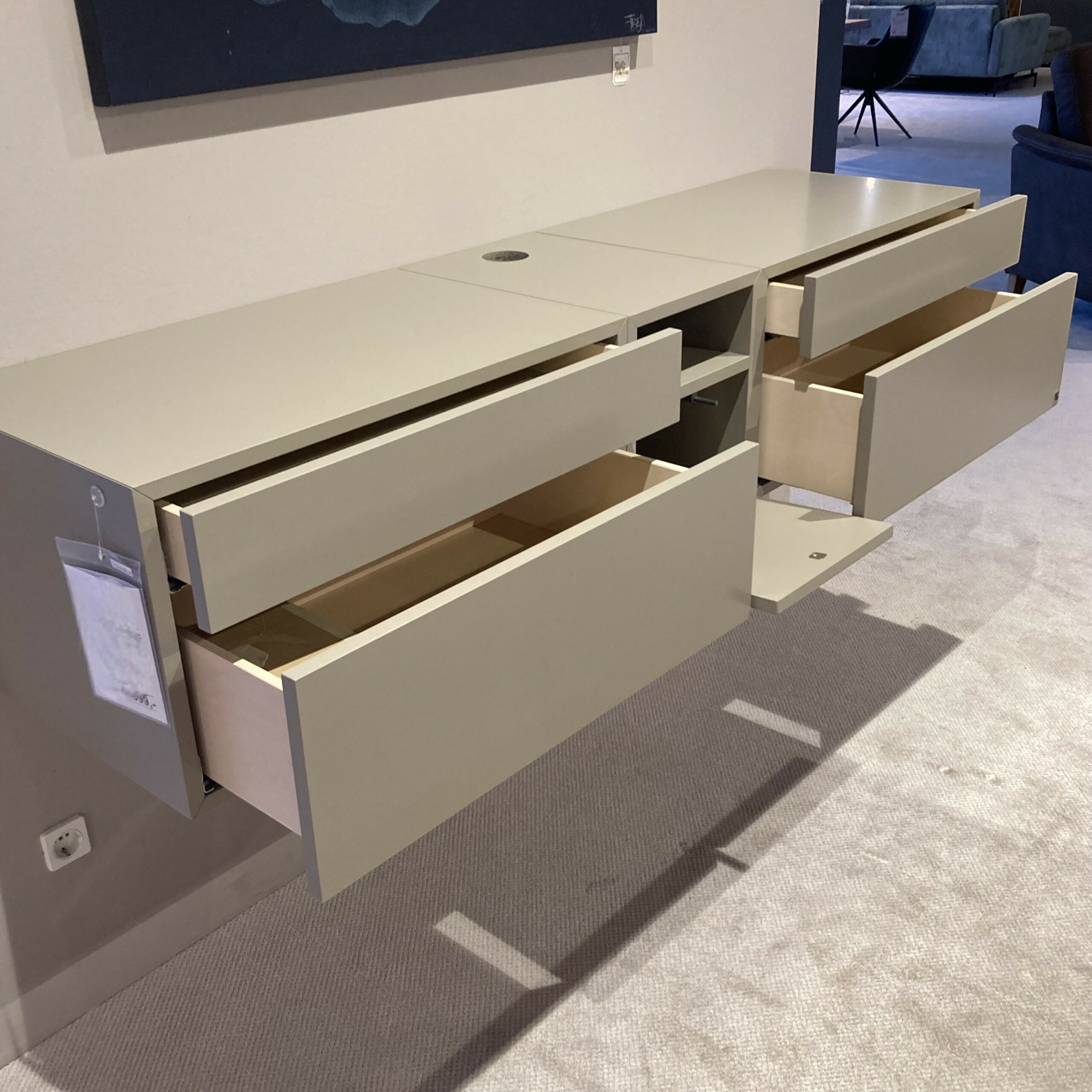 14ec818e8a4a4f4e7f414ef929e2a23f84d0d210_MF_0015669_001_mf_prop_image2_BD4A030F_F59F_441B_908C_F847D510B6EF_scaled_Photoroom