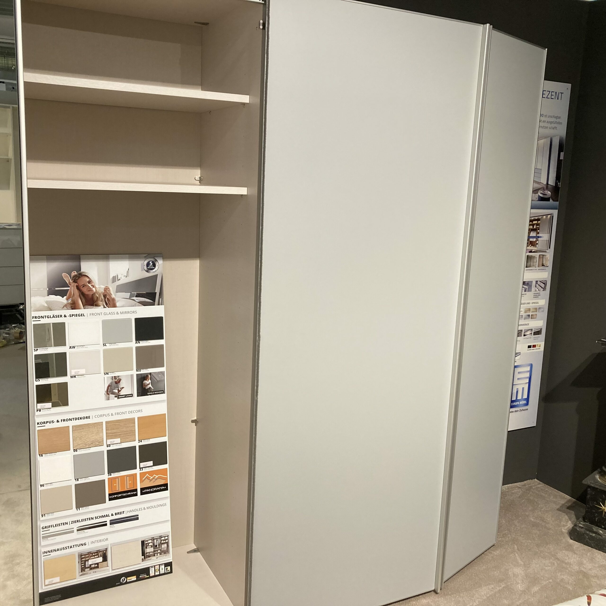 Staud - Schwebetürenschrank EM Armadio Dekor Hellgrau Mit Spiegel Griffe Schmal Aluminium Matt - 4