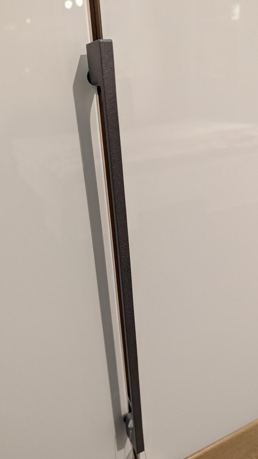 Wiemann - Kleiderschrank Metz Front Glas Weiß Korpus Eiche Bianco NB Griffe Schiefer - 7