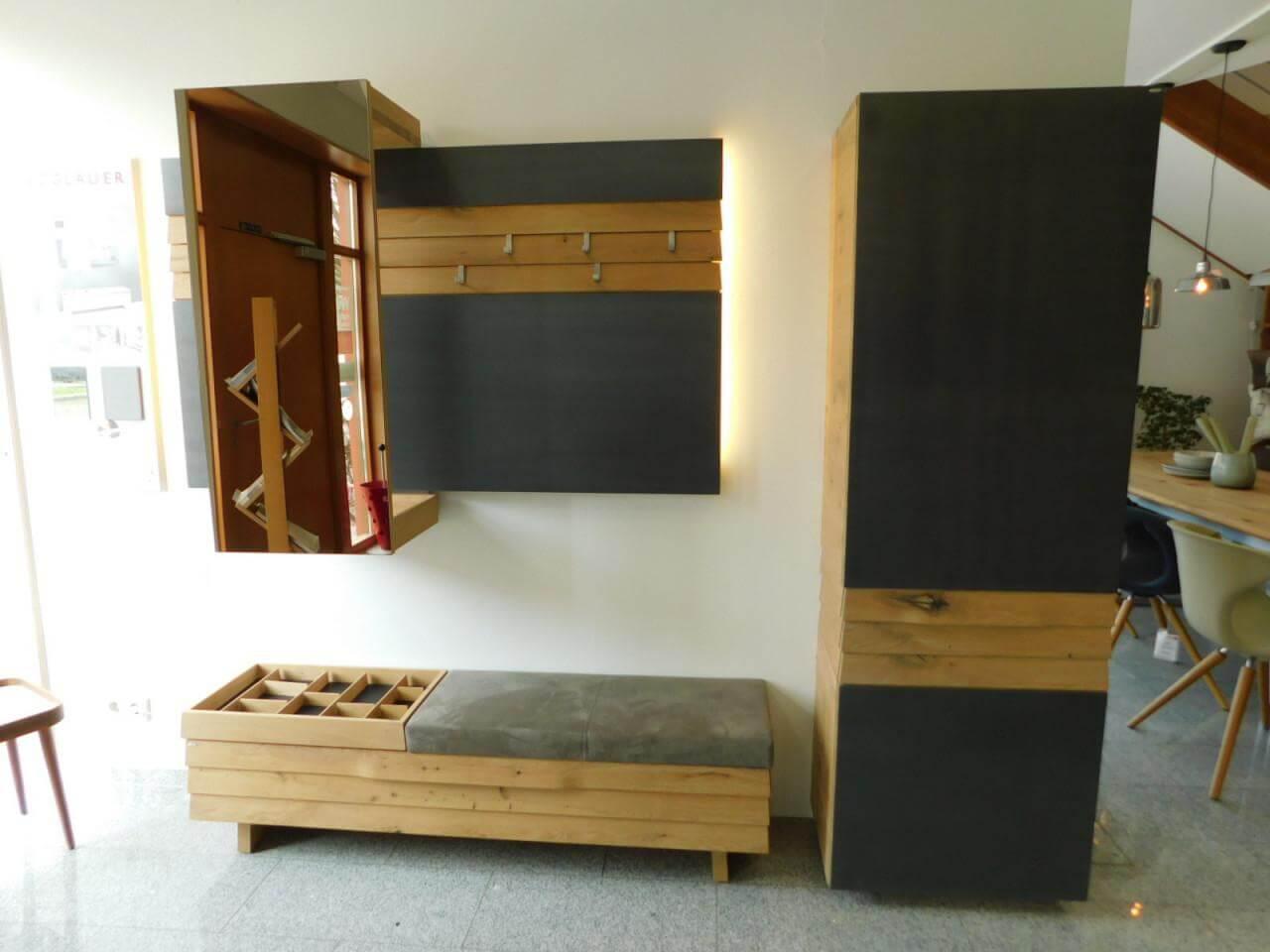 Voglauer - Wandgarderobe V Organo Wildeiche Rustiko Akzent Schwarz Mit Vorsatzspiegel Und Beleuchtung - 2