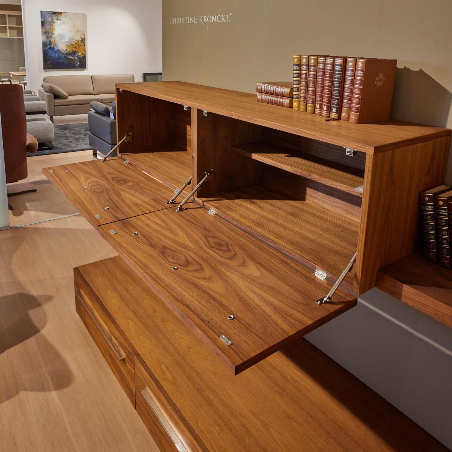 Riva1920 - Wohnwand Sipario Nussbaum Geölt - 7